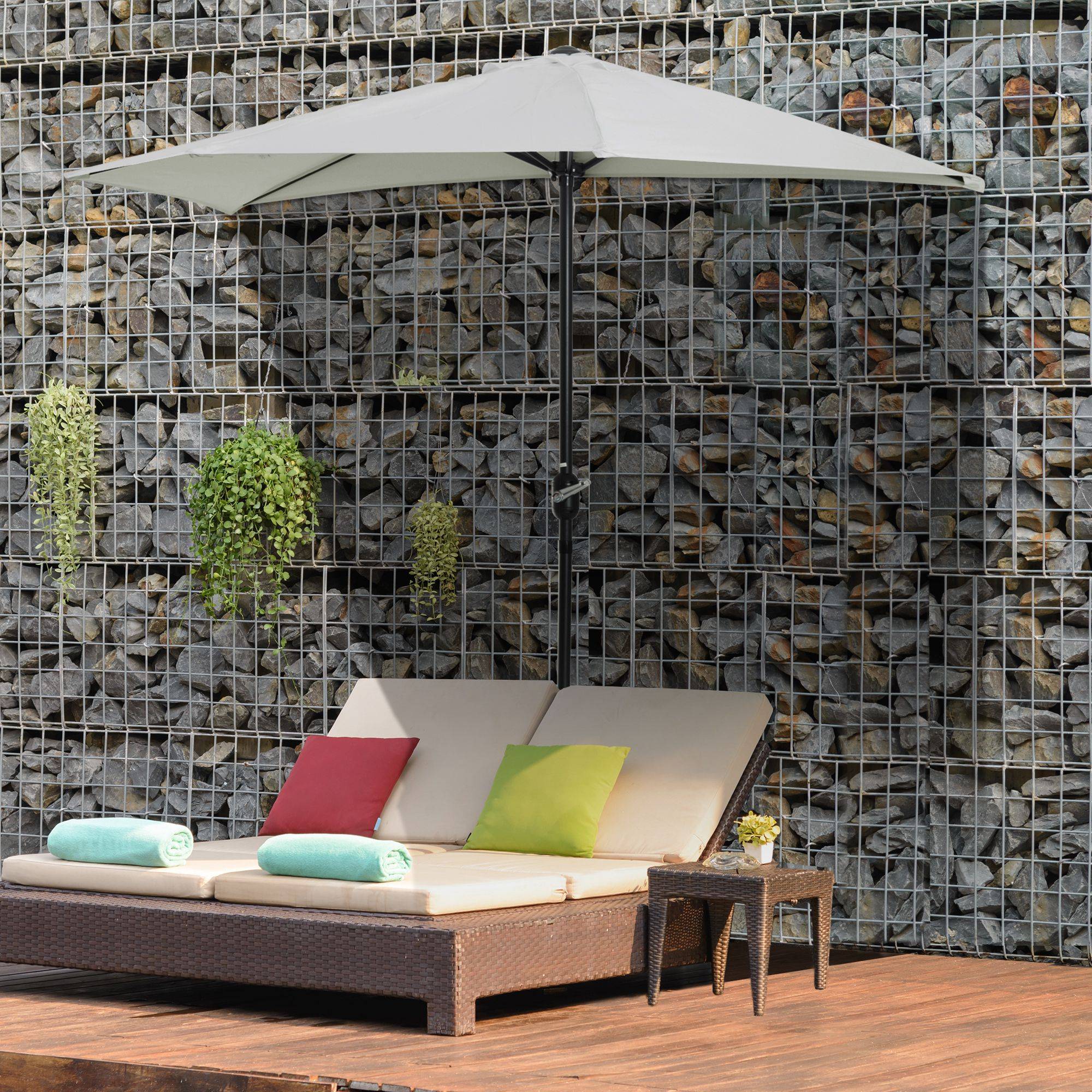 Parasol de jardin 269 x 138 x 236 cm avec manivelle et forme semi-circulaire, toile polyester 180 g/m² pour terrasse, patio et piscine, couleur crème - Image 4