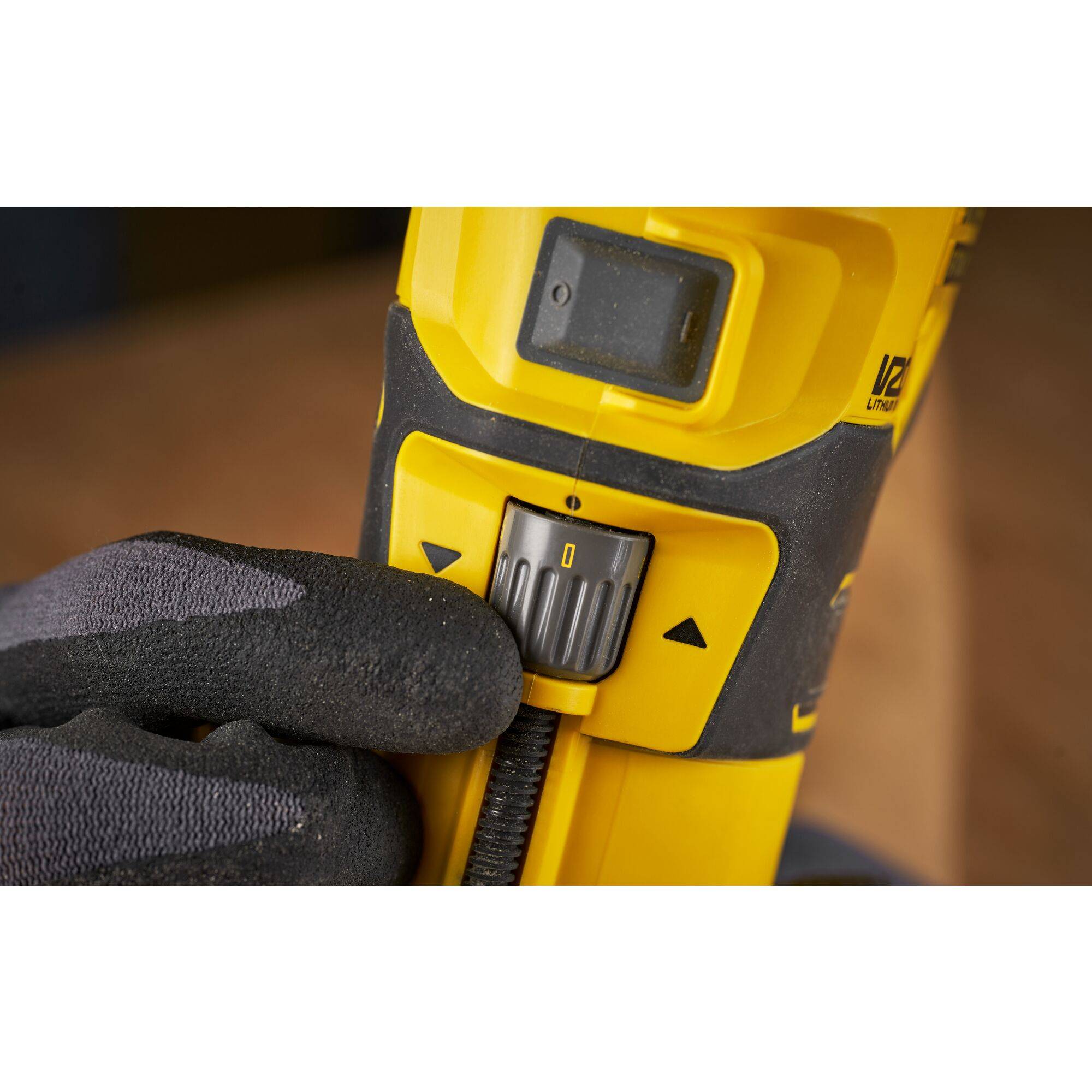 stanley - STANLEY FATMAX V20 Affleureuse Brushless 18V - SFMCW400B-XJ - Livrée Sans Batterie - Image 7