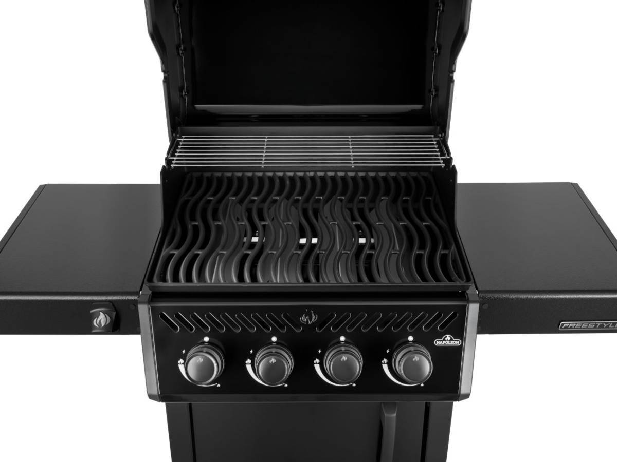 Napoleon - Barbecue gaz Freestyle 425 noir 4 brûleurs avec porte et brûleurs inox + Housse de protection + Rôtissoire - Napoléon - Image 10