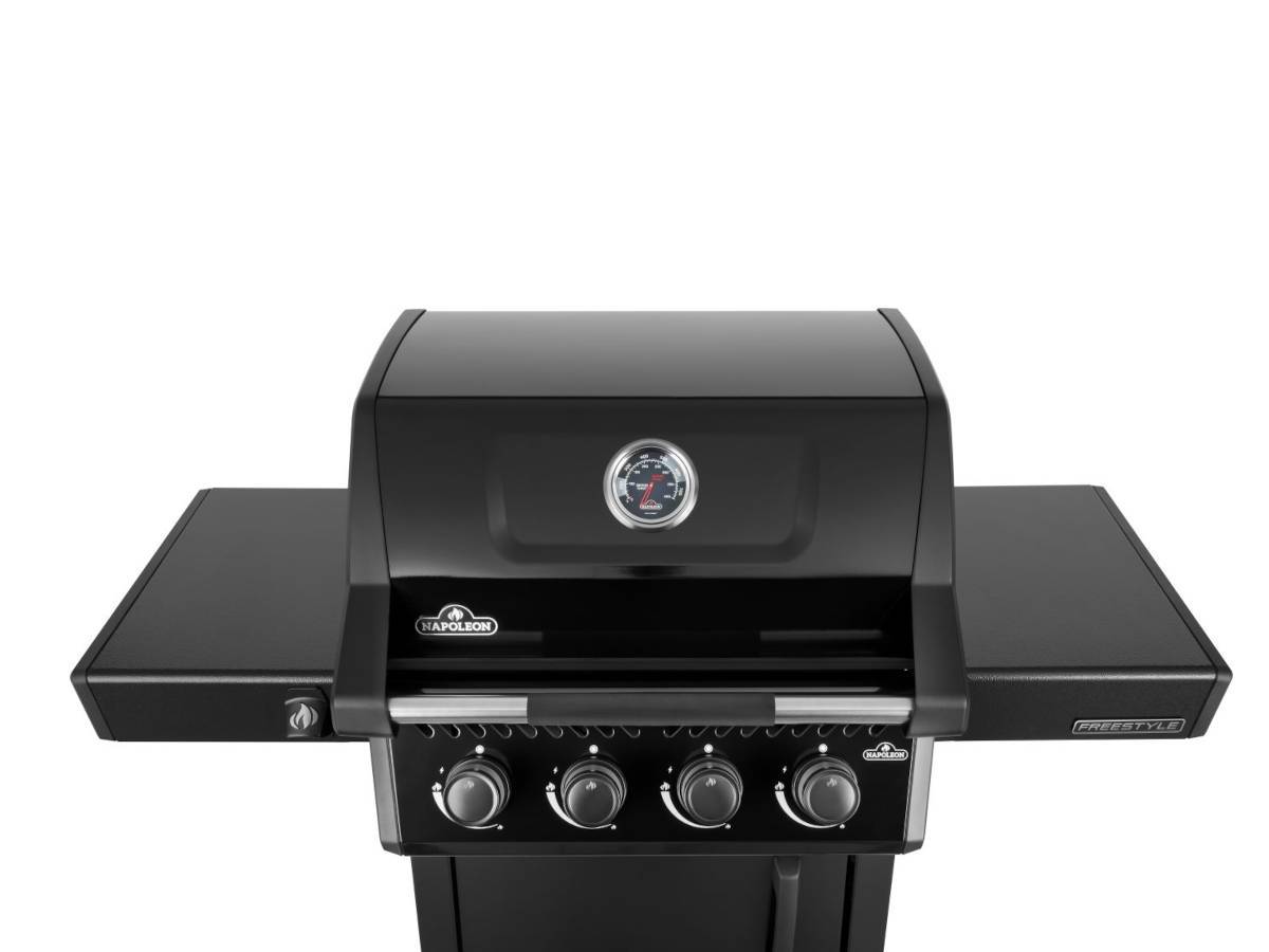 Napoleon - Barbecue gaz Freestyle 425 noir 4 brûleurs avec porte et brûleurs inox + Housse de protection + Rôtissoire - Napoléon - Image 9