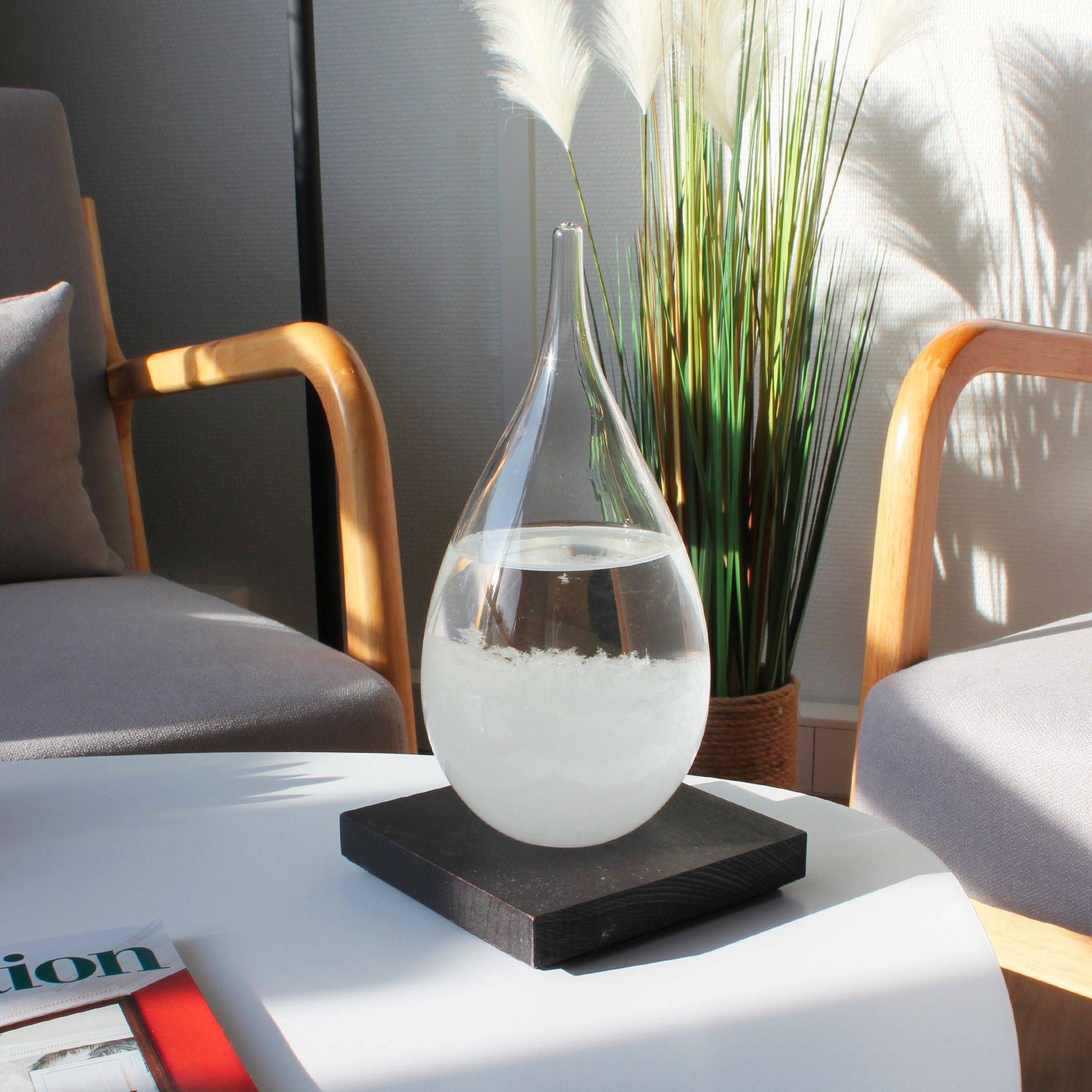 Baromètre à Cristaux Storm Glass - Bouteille de Prévisions Météo - Verre de tempête 20 cm - Socle en Bois - Image 2