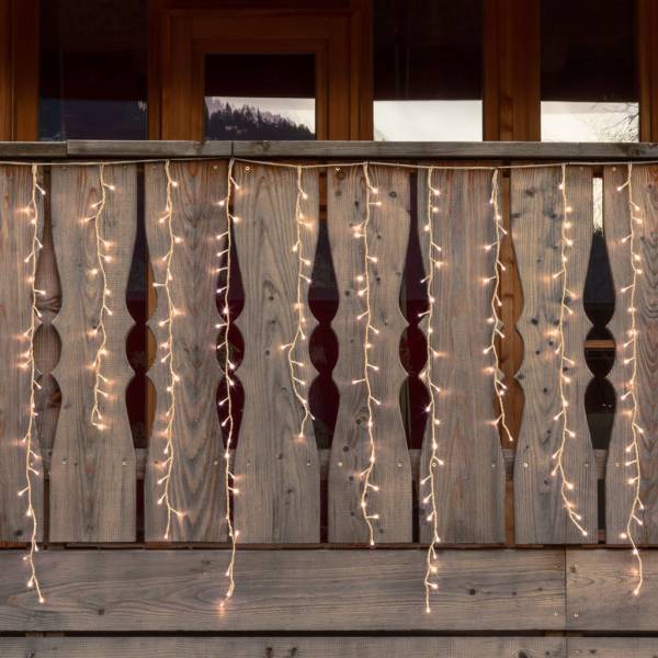 Lotti - Guirlande stalactite effet chute de neige 4 mètres H120cm 480 LED blanc chaud câble blanc Lotti - Image 7