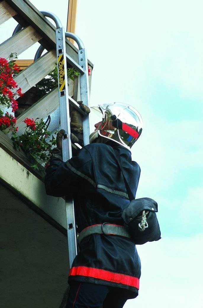 Echelle simple à crochets SCS 14bx, 4m22 - Spécial service incendie et secours - Image 2