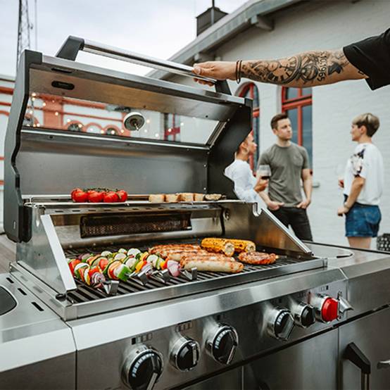 Barbecue gaz Kansas II Pro 4 SIK – ENDERS BY FAVEX – 4 brûleurs – Infrarouge + TURBO ZONE – Housse incluse - Image 2