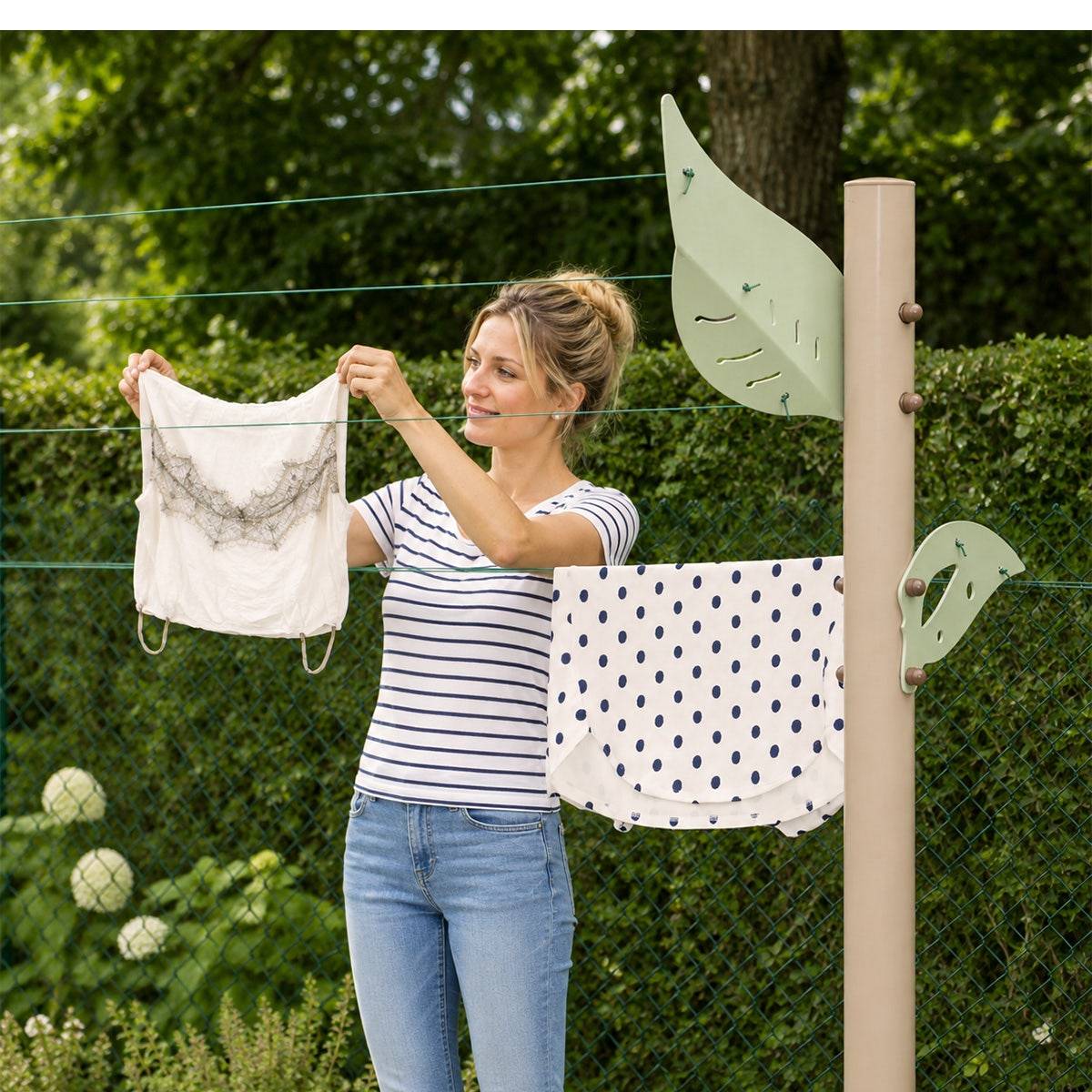 Trigano Jardin - Etendoir à linge Trigano Helios 2 fabriqué en France - Image 2