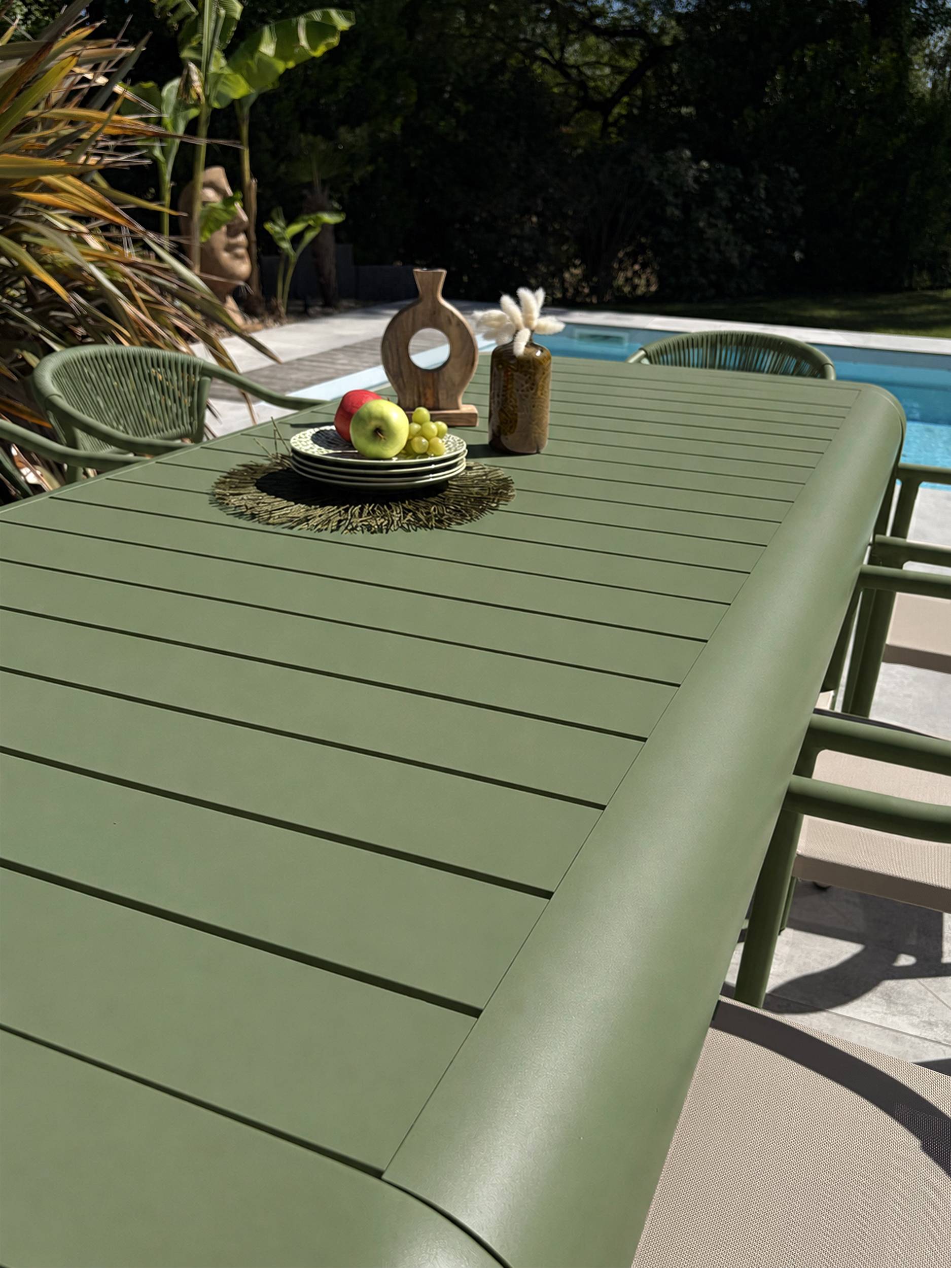Dcb Garden - Ensemble repas de jardin en aluminium 8 places  - Vert olive - HANOI - Image 4