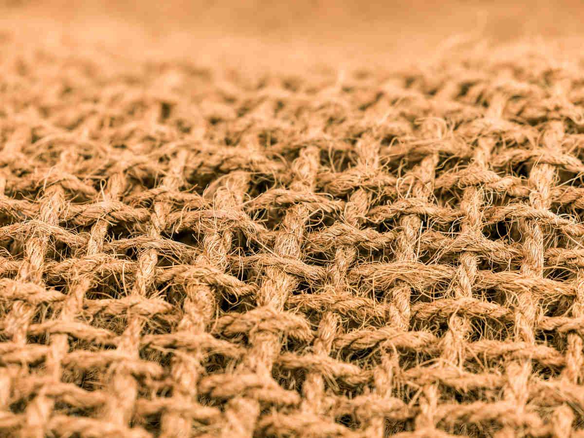Ombrière naturelle en fibres de coco Triangulaire 3,50 m - Jardiline - Image 2