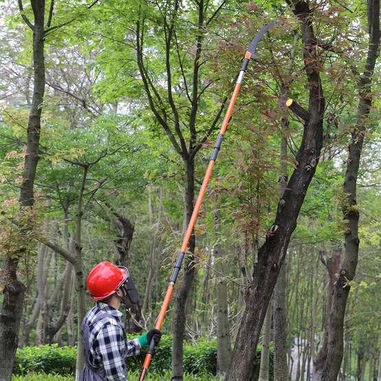 VEVOR Scie à élaguer télescopique 2,24-8,24 m, lame acier, 8 poteaux fibre de verre, pour branches hautes. - Image 8