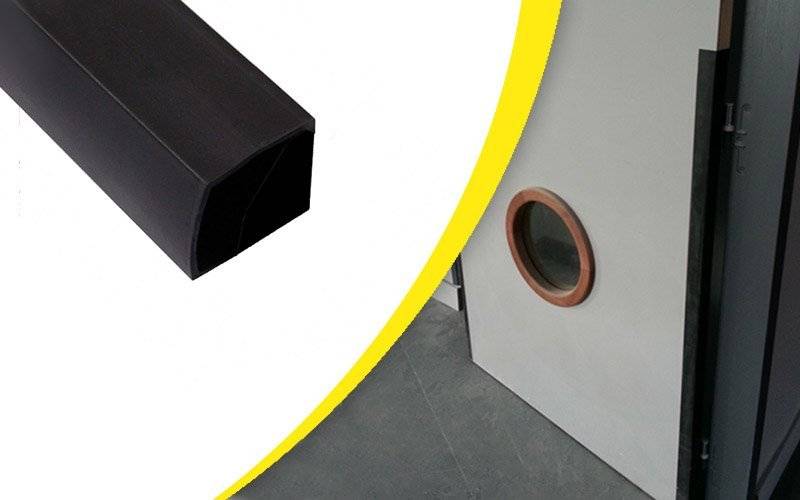 Joint anti-pince doigts pour intérieur porte classé feu WATTELEZ 40x40x1400mm - Noir - 604205N - Image 1