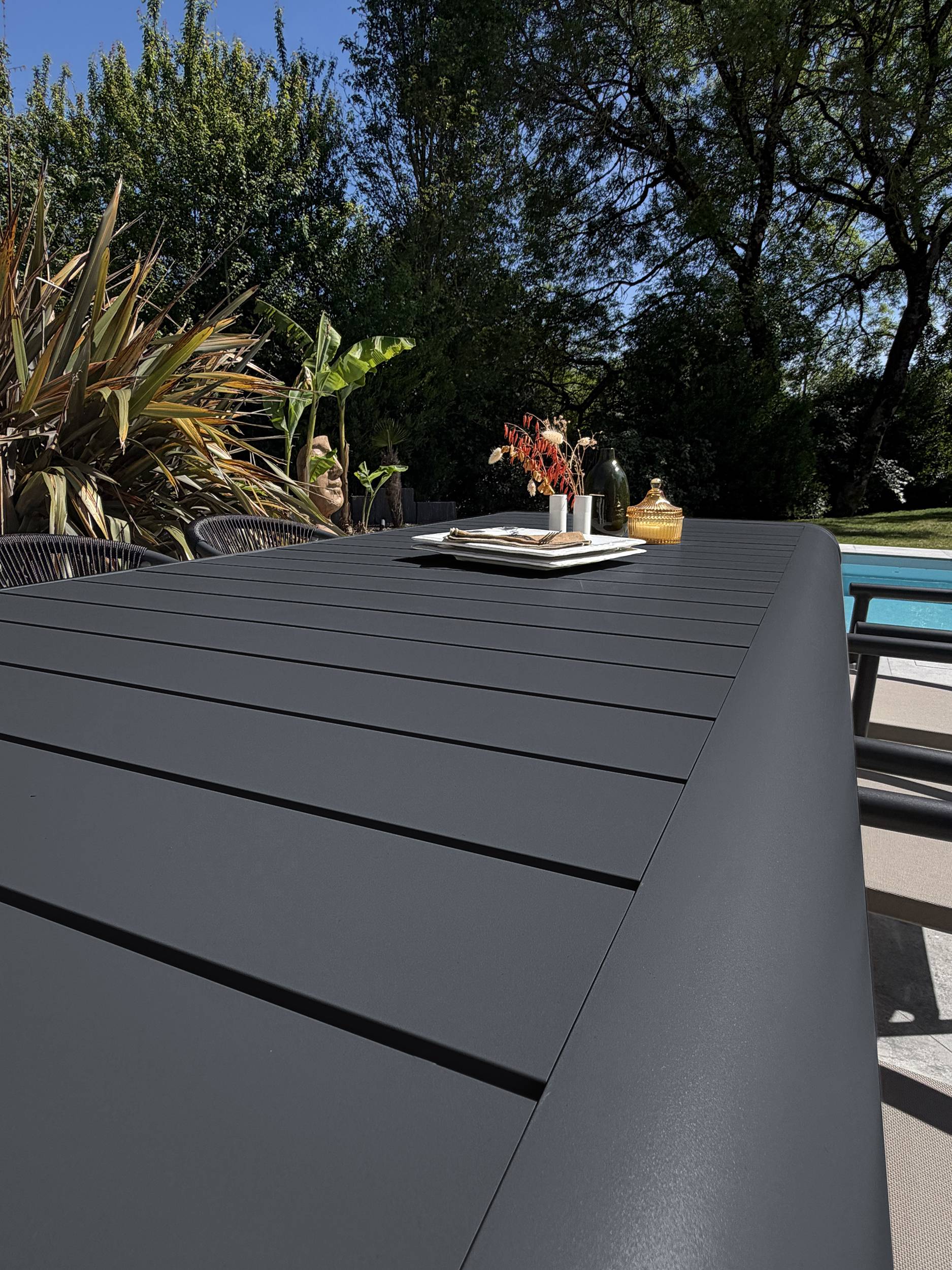 Dcb Garden - Ensemble repas de jardin en aluminium 6 places - Gris anthracite - HANOI - Image 3