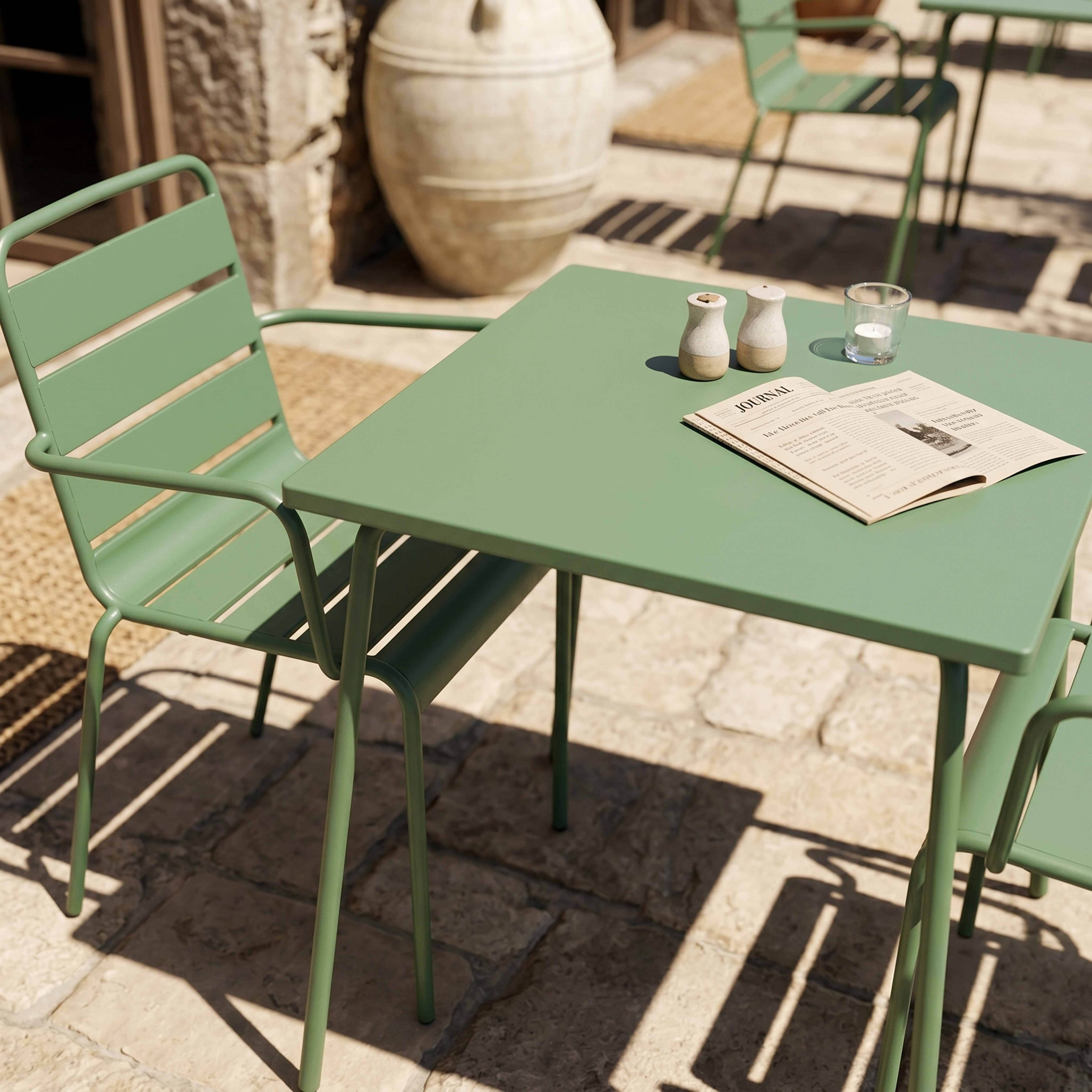 Oviala - Ensemble table de jardin carrée et 2 fauteuils acier vert cactus Palavas - Oviala - Image 5