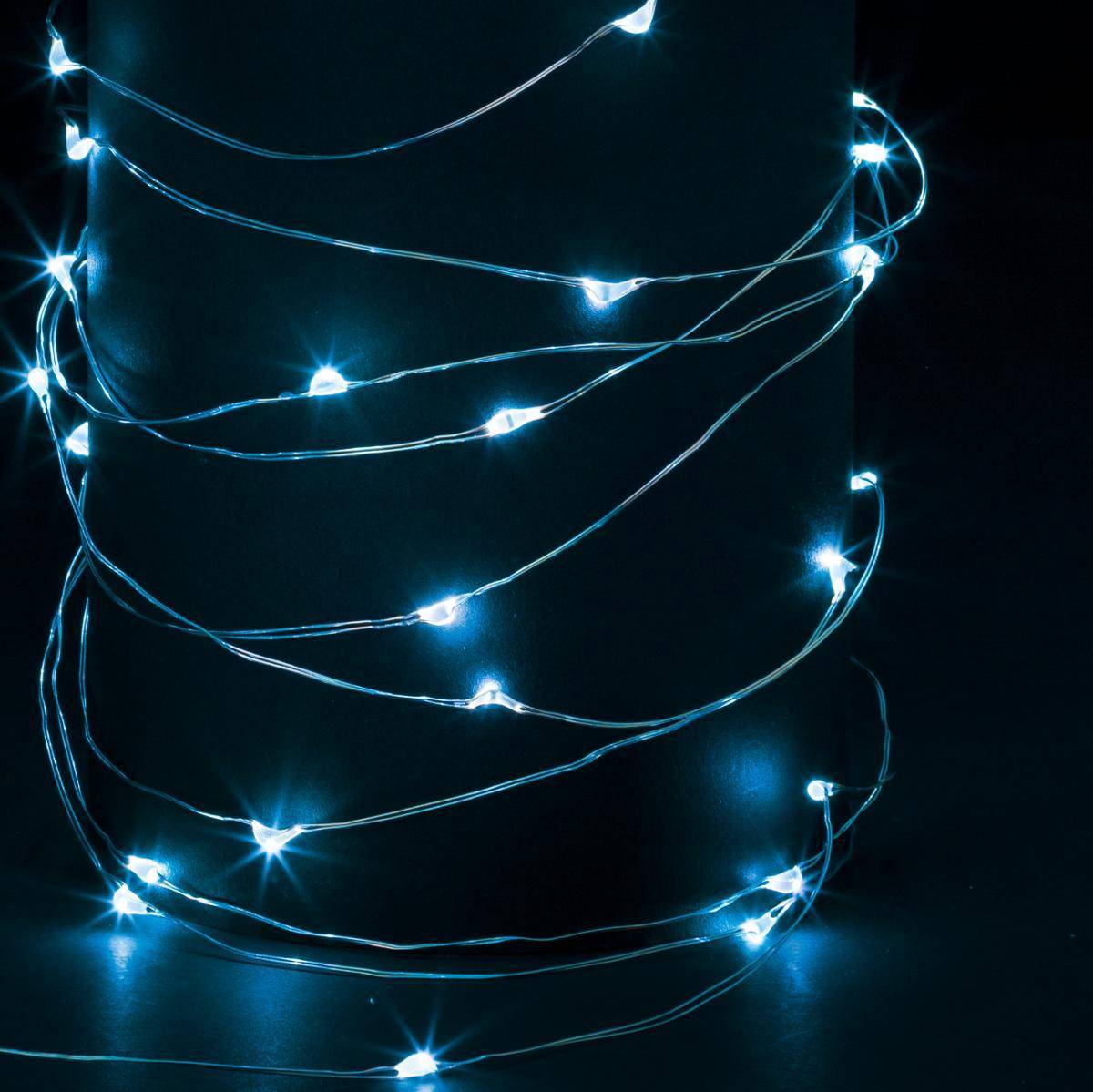Fééric Lights & Christmas - Guirlande lumineuse intérieur 10m bleu 100 LED à piles FEERIC LIGHTS & CHRISTMAS - Image 2