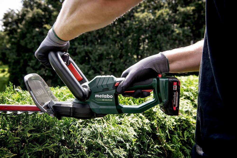 Metabo - Taille-haies 18 V sans fil HS 18 LTX 55 2x2,0 Ah Li-Power, SC 30 Metabo - Image 4