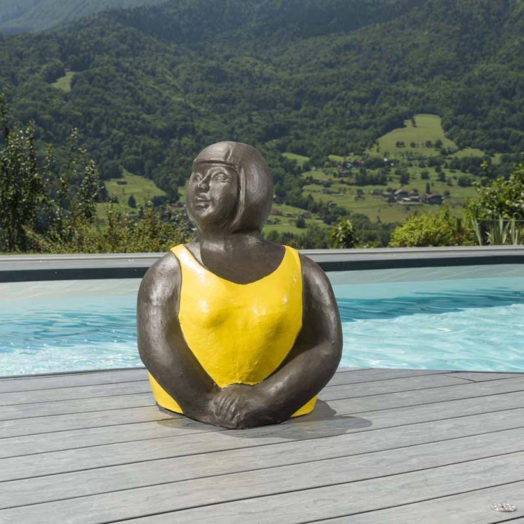 Statue grosse femme jaune - Image 5