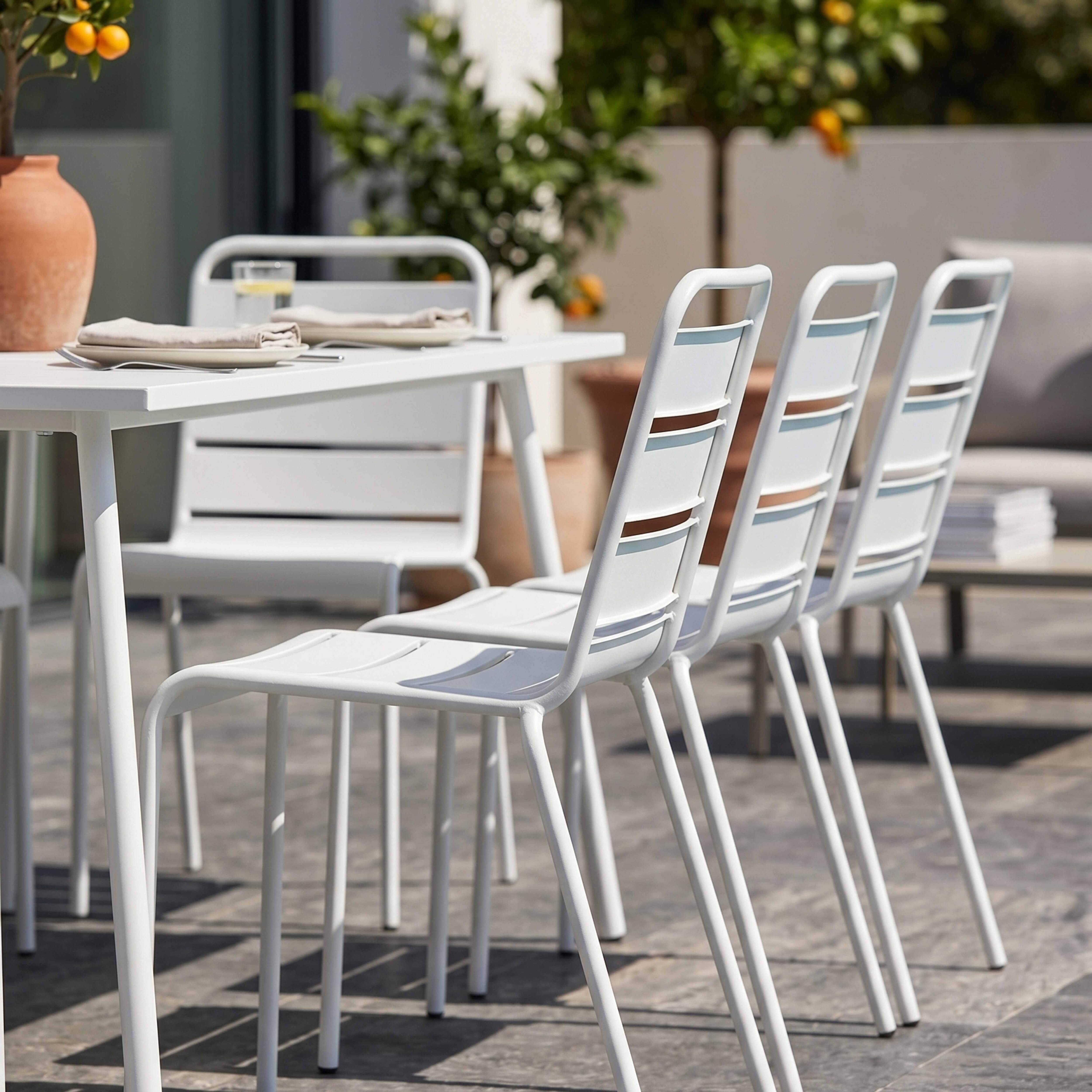 Oviala - Ensemble table de jardin et 8 chaises en métal blanc Palavas - Oviala - Image 4