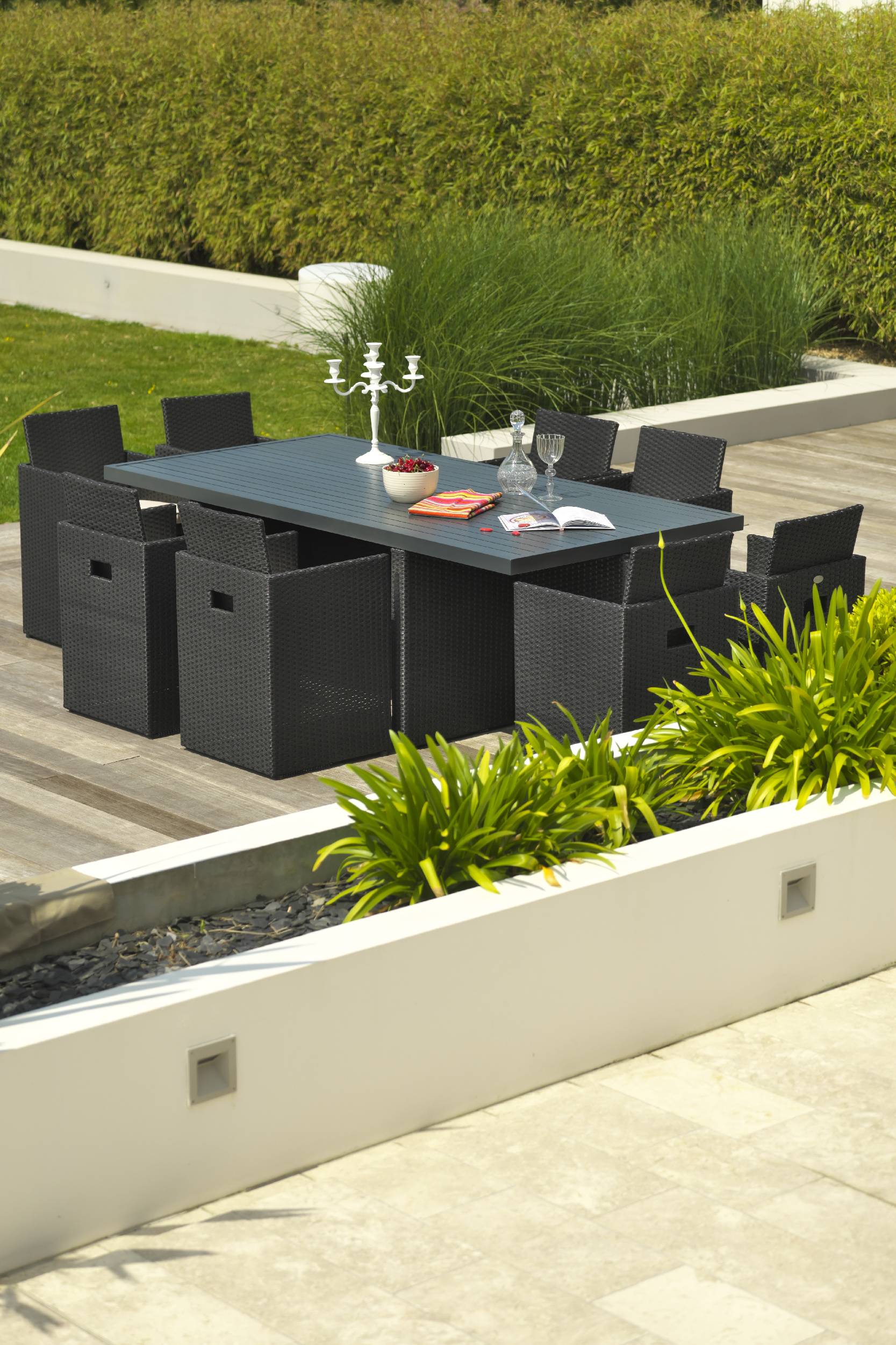 Dcb Garden - Ensemble repas encastrable 8 places résine tresséee - Noir - PVC-8-ALU - Image 8