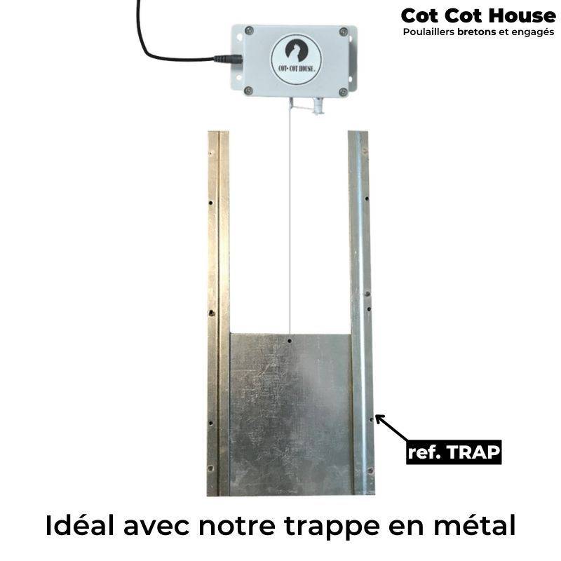 Portier automatique solaire innovant et fabriqué en france - portier avec l'ensemble trappe - Cot Cot House