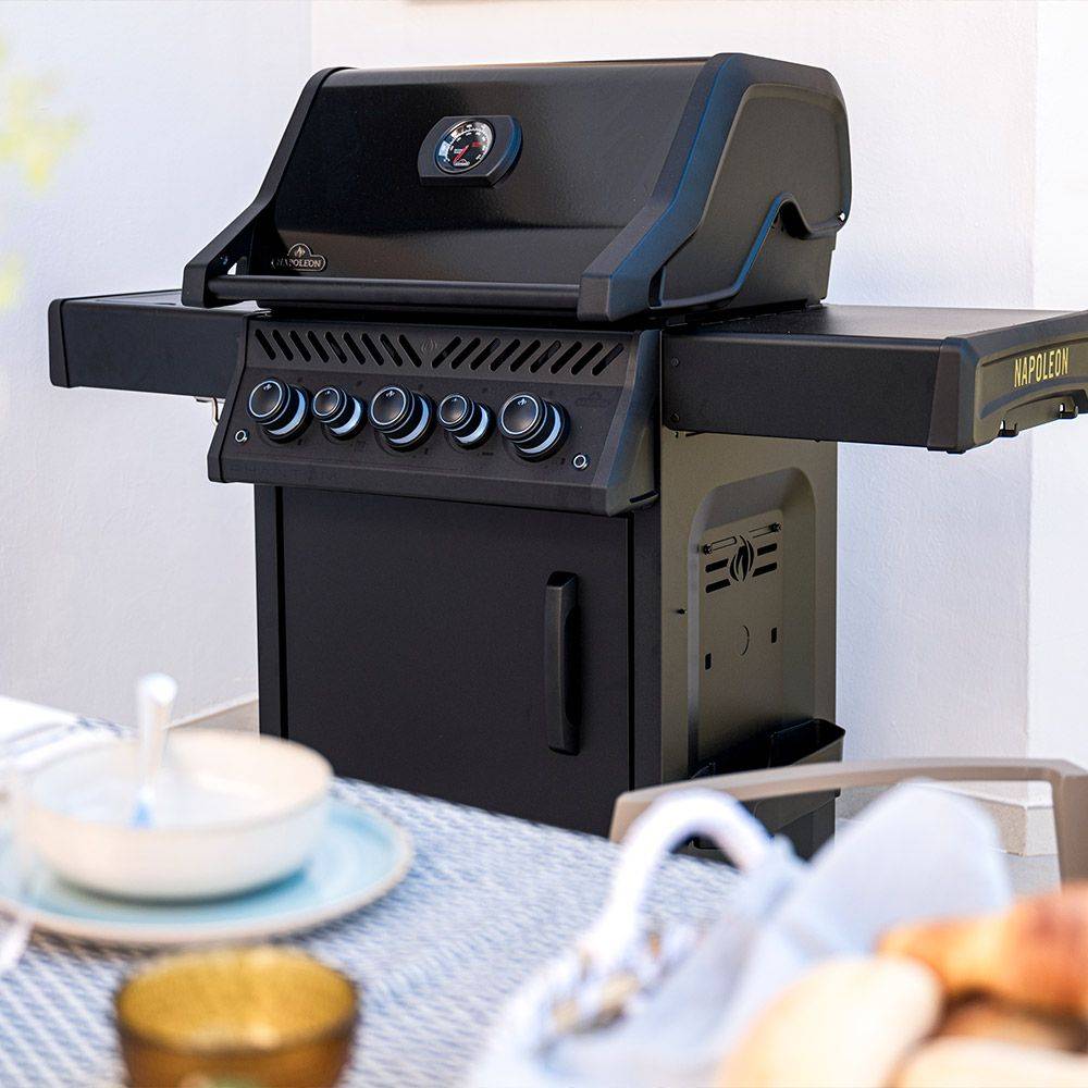 Napoleon - Barbecue à gaz Rogue 425 RSIB + Sizzle Zone + Brûleur arrière - Phantom - Image 5