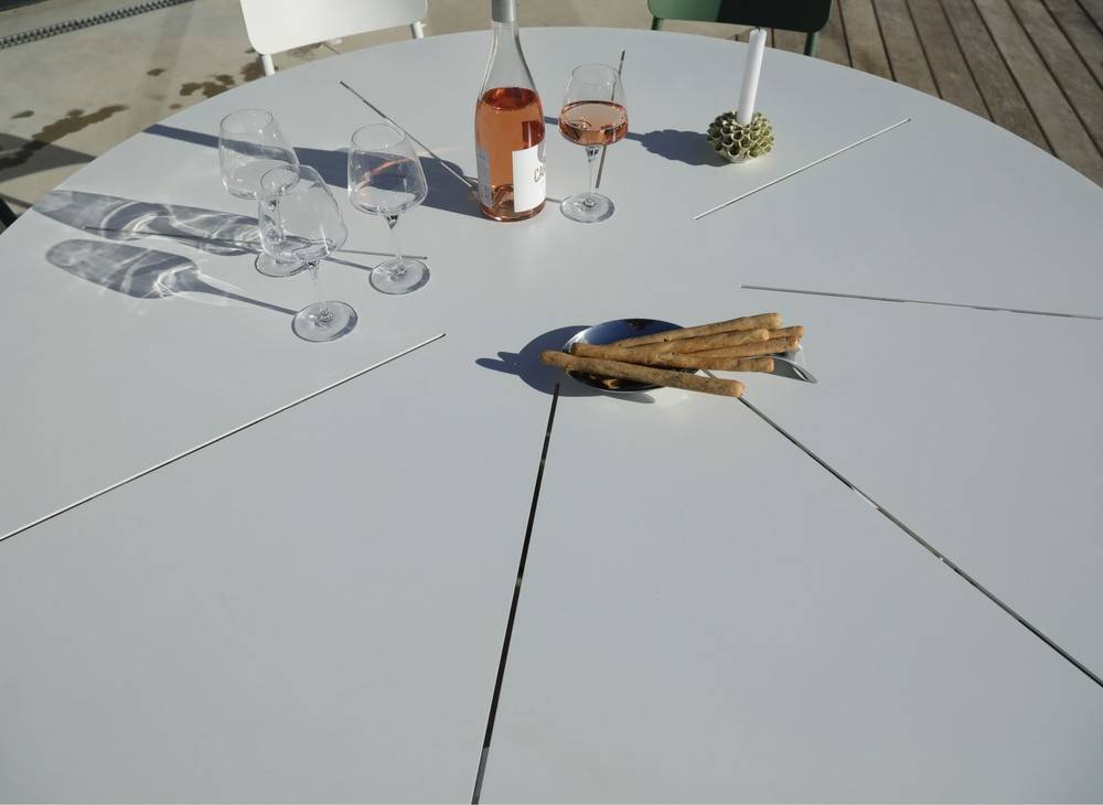 Proloisirs - Table de jardin ronde Seven en aluminium - blanc 150 cm PROLOISIRS - Image 5