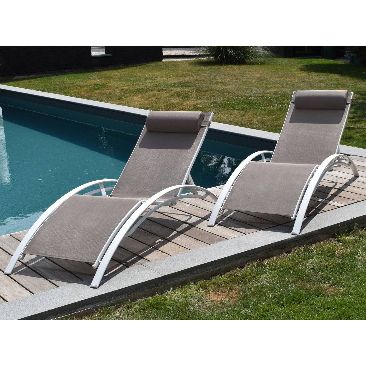 Happy Garden - Lot de 2 transats GALAPAGOS en textilène taupe - aluminium blanc - HAPPY GARDEN - Image 5
