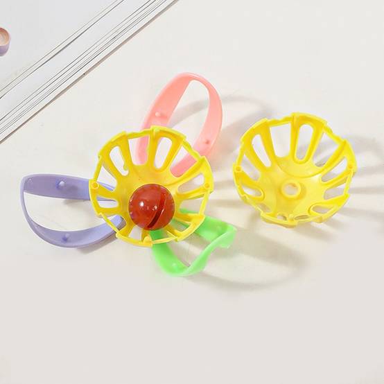 IntiMeg - Lot de 12 boules colorées en forme de cloche pour chat IntiMeg - Image 2