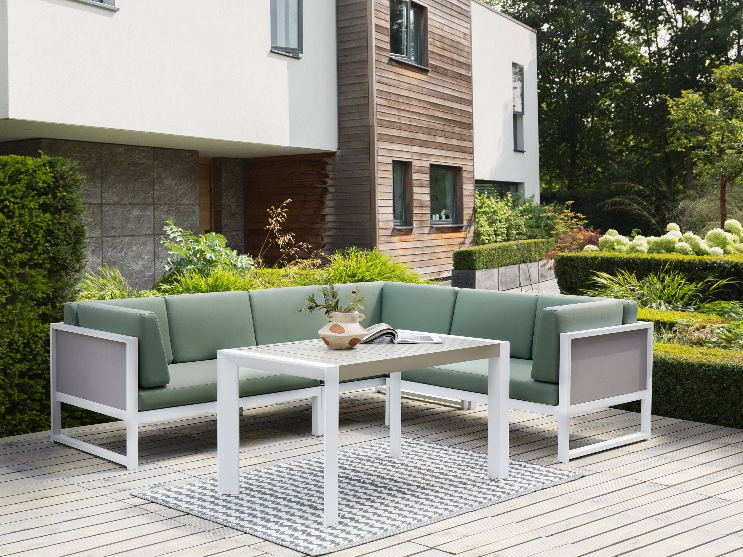 Beliani - Salon de Jardin en Aluminium Blanc Canapé d'Angle avec Coussins Verts et Table Basse Mobilier Extérieur - Image 2