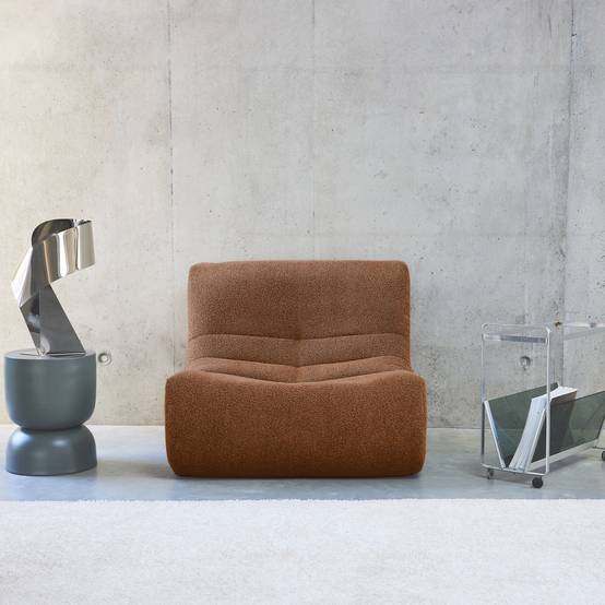 sweeek - Fauteuil chauffeuse en bouclette texturée terracotta style contemporain 1 place | sweeek - Image 1