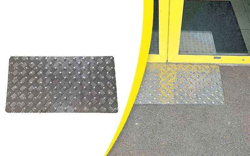 Bande éveil de vigilance Métal Waccess WATTELEZ 420x825 mm - Aluminium grain de riz - 630097 - Image 2