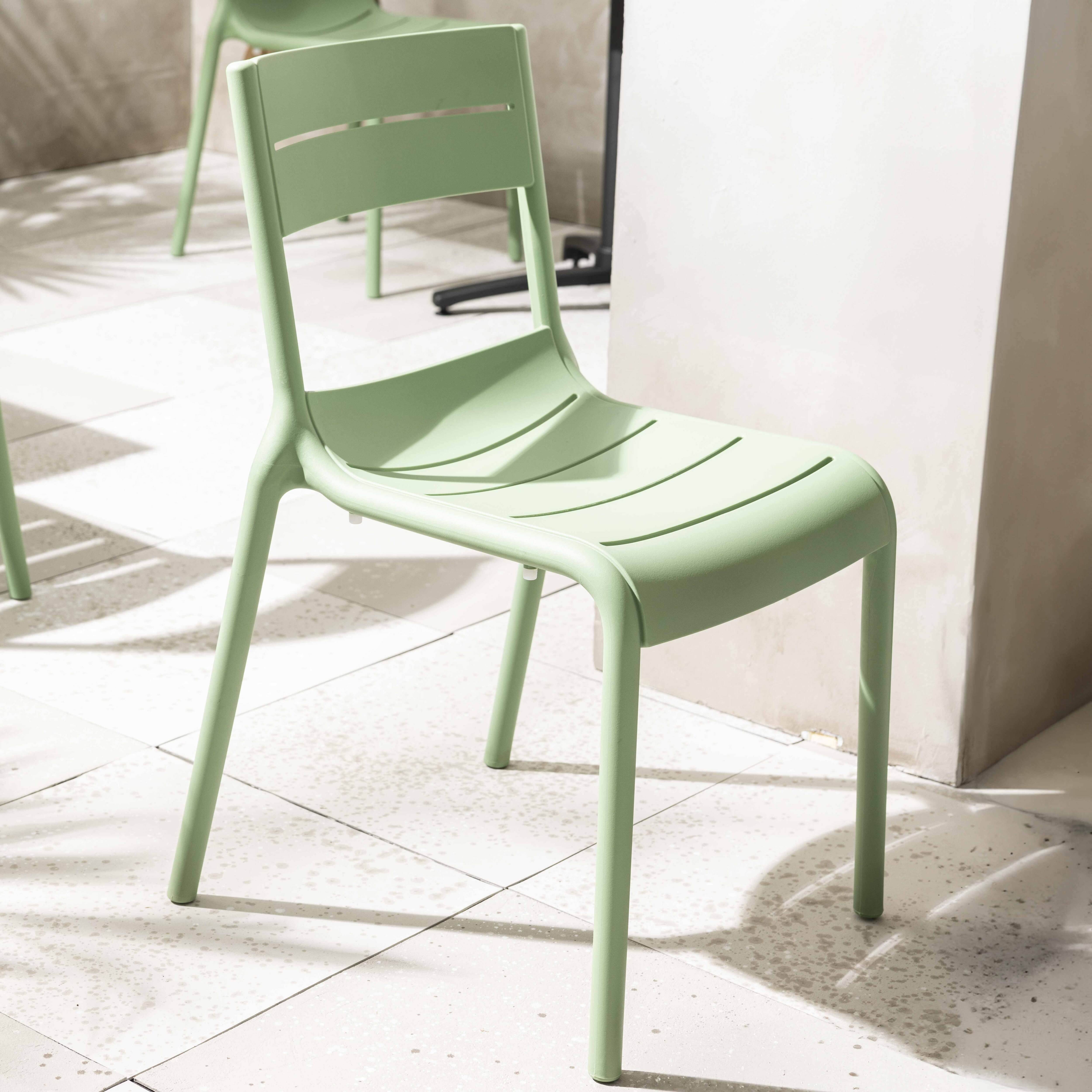 Oviala - Lot de 4 chaises de terrasse en plastique vert sauge Paname - Oviala - Image 2