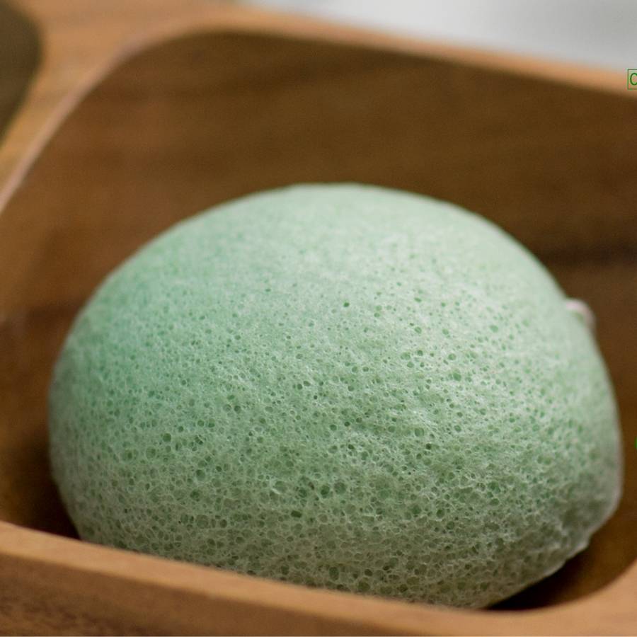 Sun&Sia - Éponge Konjac Yeux 100% Naturelle au Thé Vert – Nettoie et Exfolie en Douceur – Peau Saine - Soin Naturel - Peau Sensible