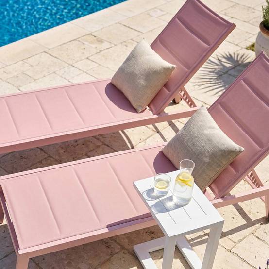Oviala - Lot de 2 bains de soleil en aluminium et textilène rose poudré Nouméa - Oviala - Image 3