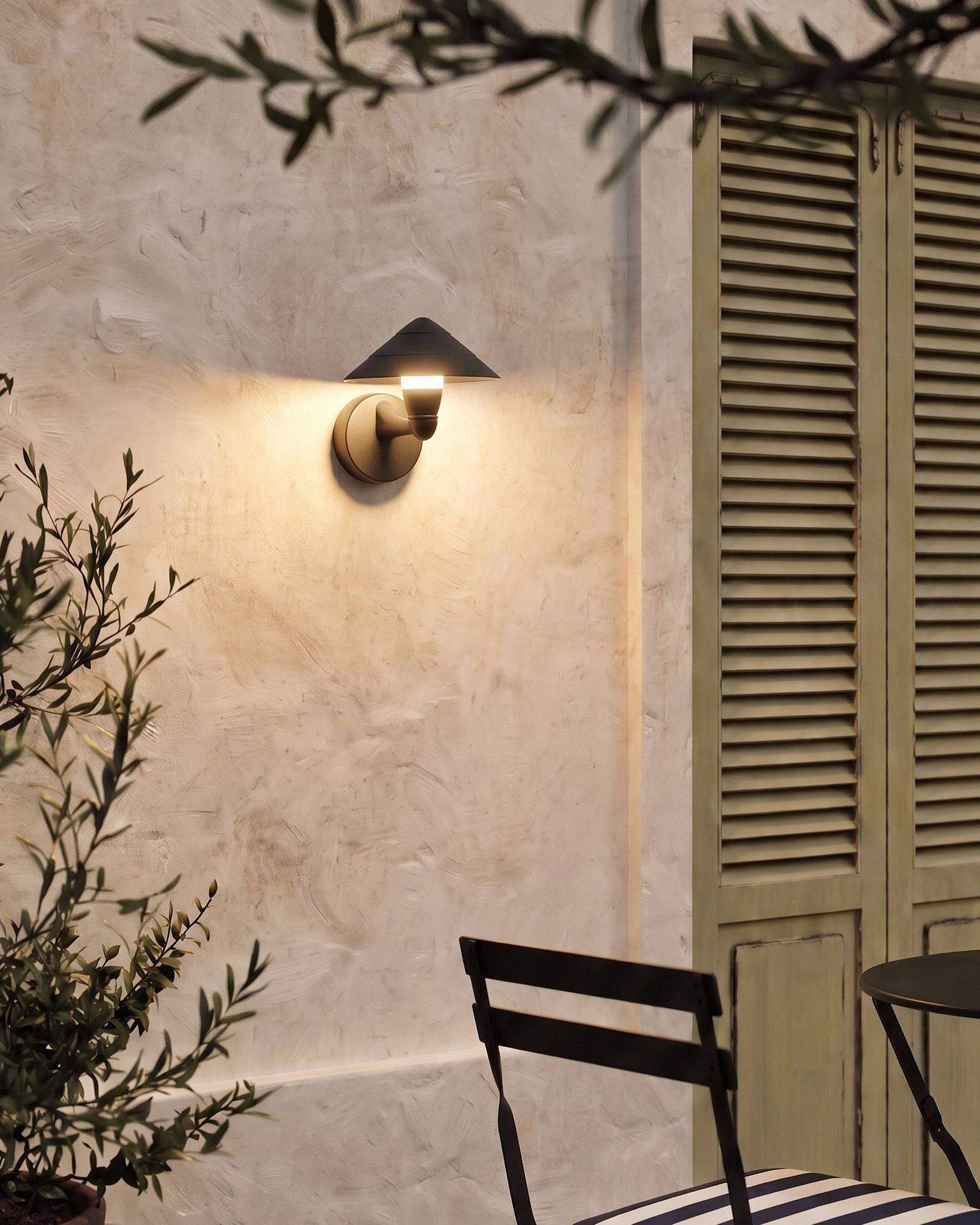 Beliani - Lampe murale pour l'extérieur Aluminium Noir NAVEA - Beliani - Image 1