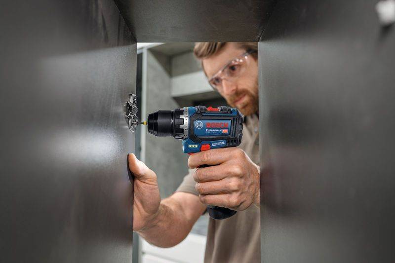 Bosch - Perceuse-visseuse 12V 2Ah GSR 12V-32 + Set de 24 accessoires | 06019N7006 - Bosch - Image 4