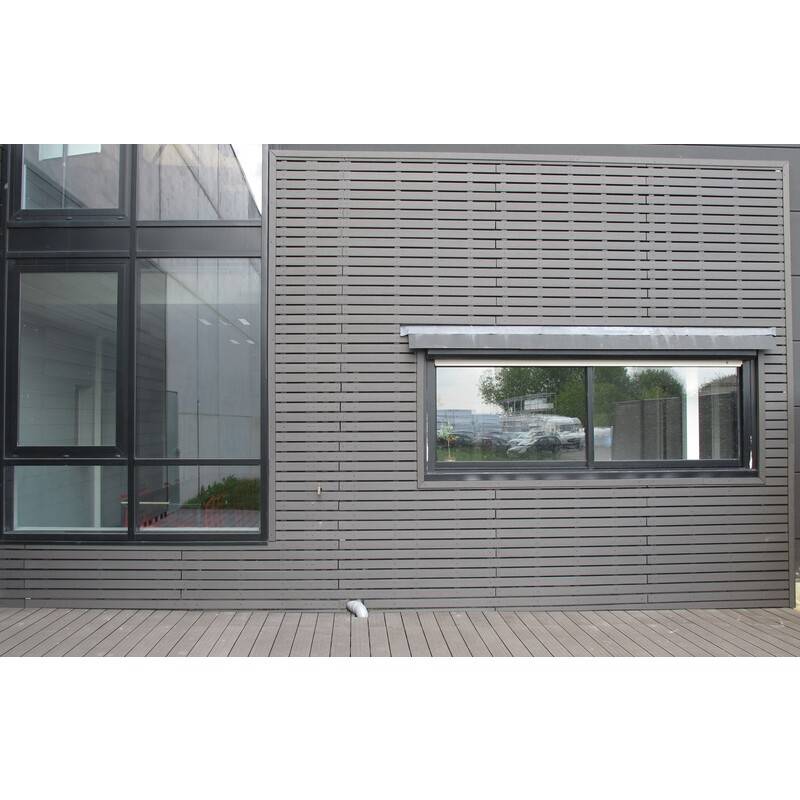 Bardage ajouré bois composite - Coloris - Gris anthracite, Epaisseur - 1cm, Largeur - 7.5 cm, Longueur - 270 cm - Image 4