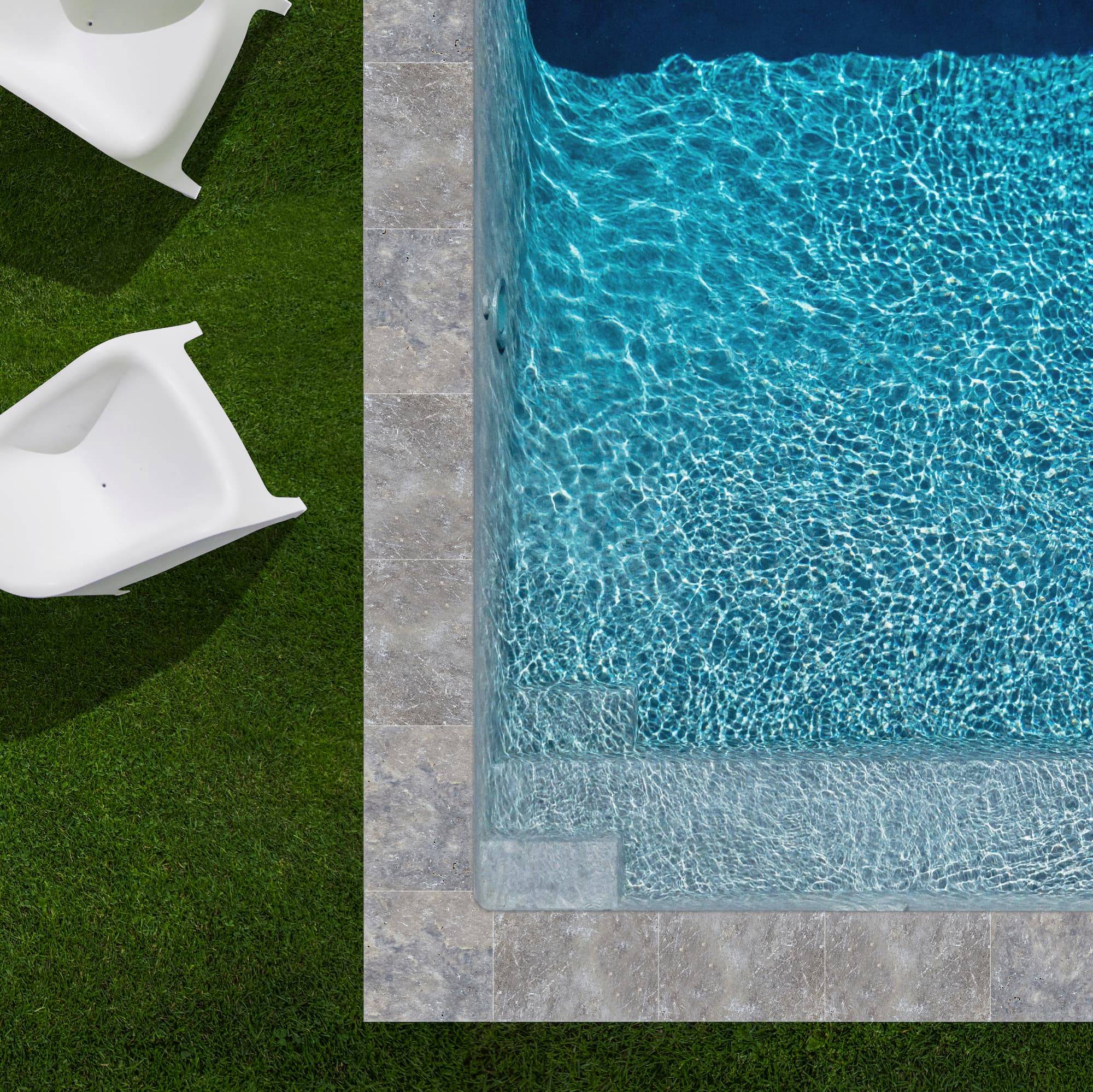 RO'MA Nature - KIT COMPLET - Margelles pour piscine 4x4m en Travertin Gris (avec colle, joint, hydrofuge ...)  - RO'MA NATURE - Image 1