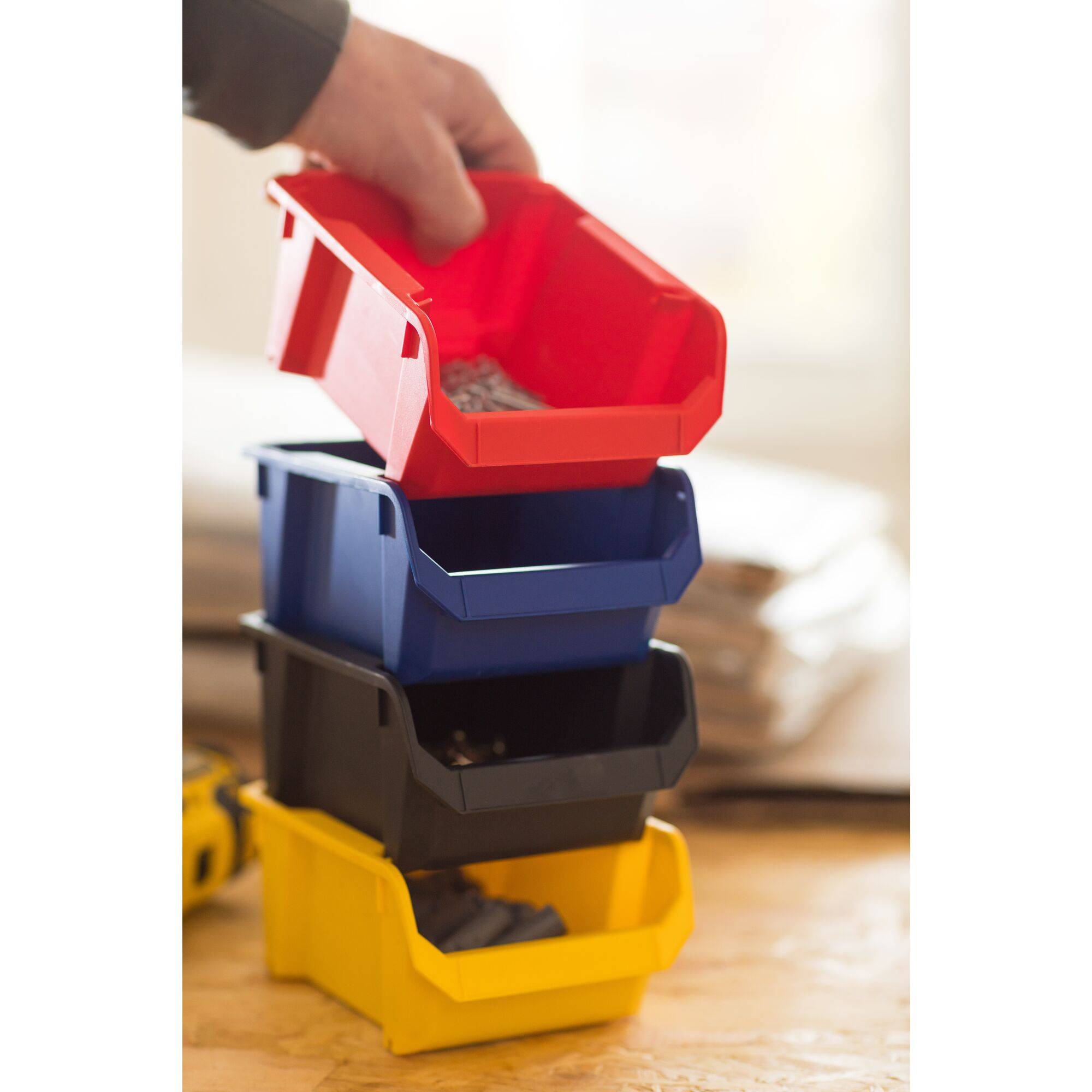 STANLEY Bac de rangement Rouge - 0,7 L - STST82736-1 - Gamm vert