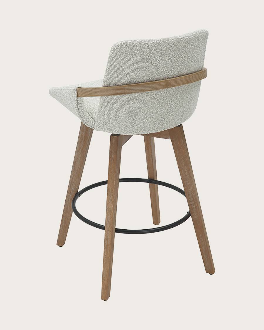 Saly - Chaise de bar en tissu bouclette et pieds en bois - UNIQKA - Image 6