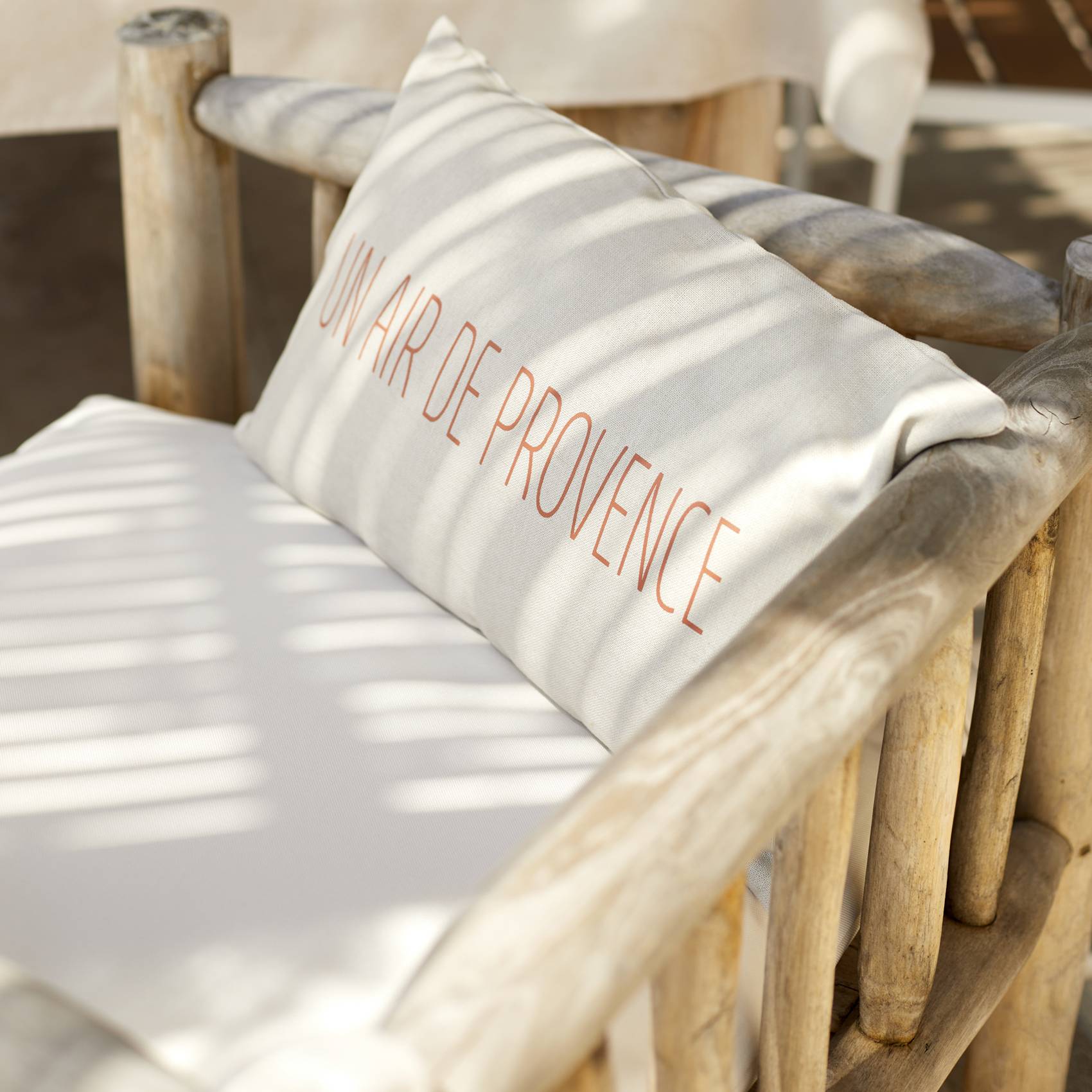 Home Maison - Coussin imprimé "air de Provence" - HOME MAISON - Image 4