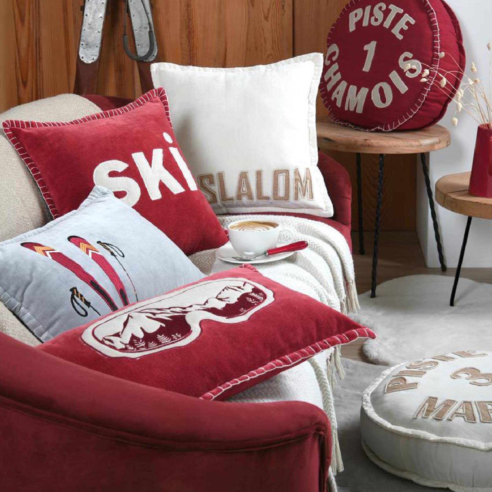 Lovely Casa - Coussin rectangulaire ski en velours - LOVELY CASA - Coton/Velours - Gris - Image 2