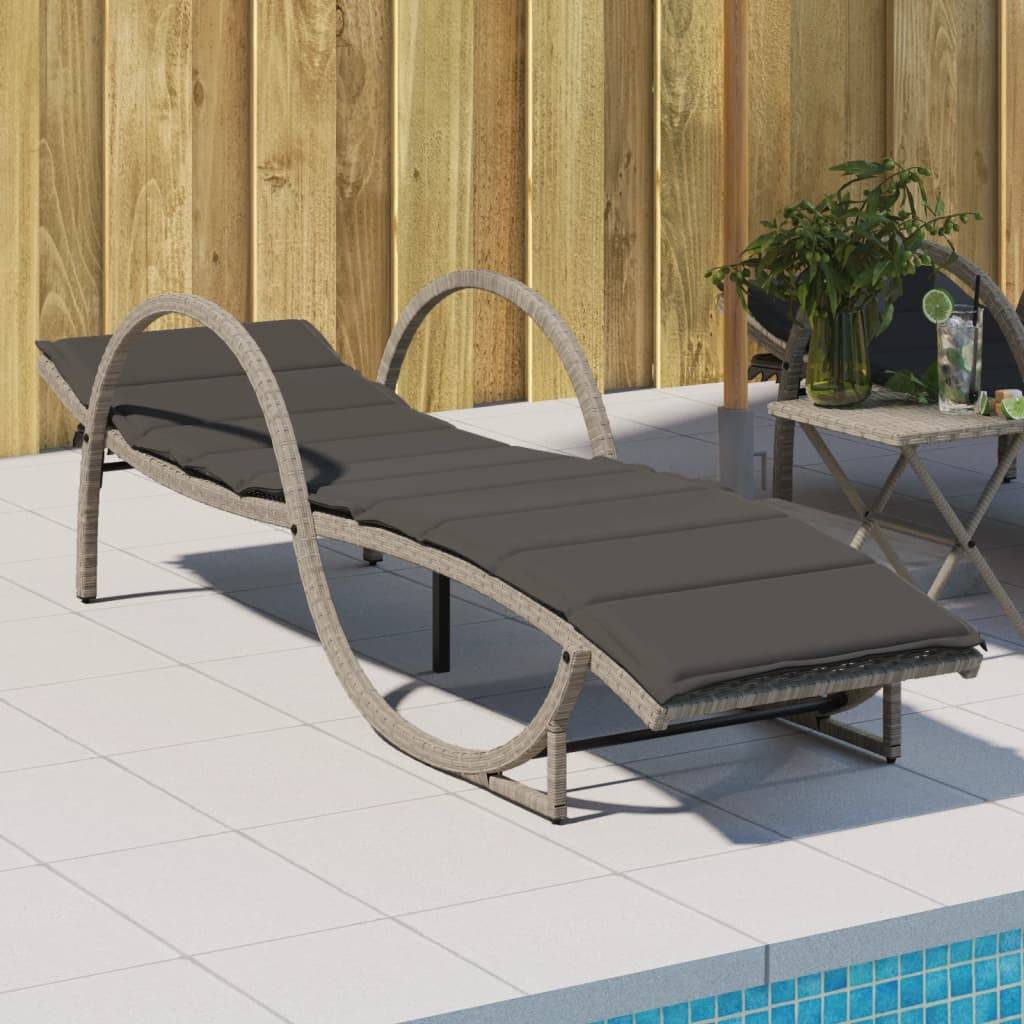 Chaise longue avec coussin gris clair résine tressée 60 x 199 x 42 cm - PANGIVO - Image 1