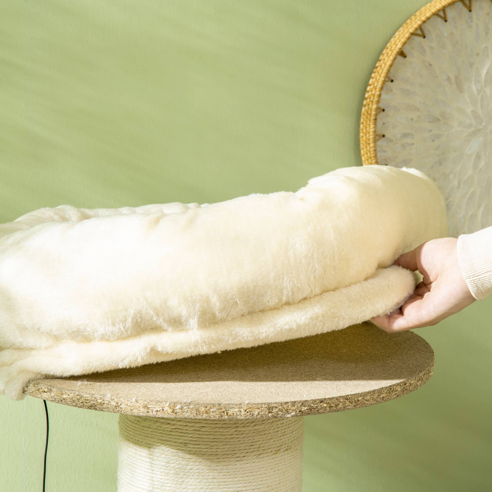 Arbre à chat sisal et peluche beige 48.5 x 48.5 x 105 cm - PANGIVO - Image 10