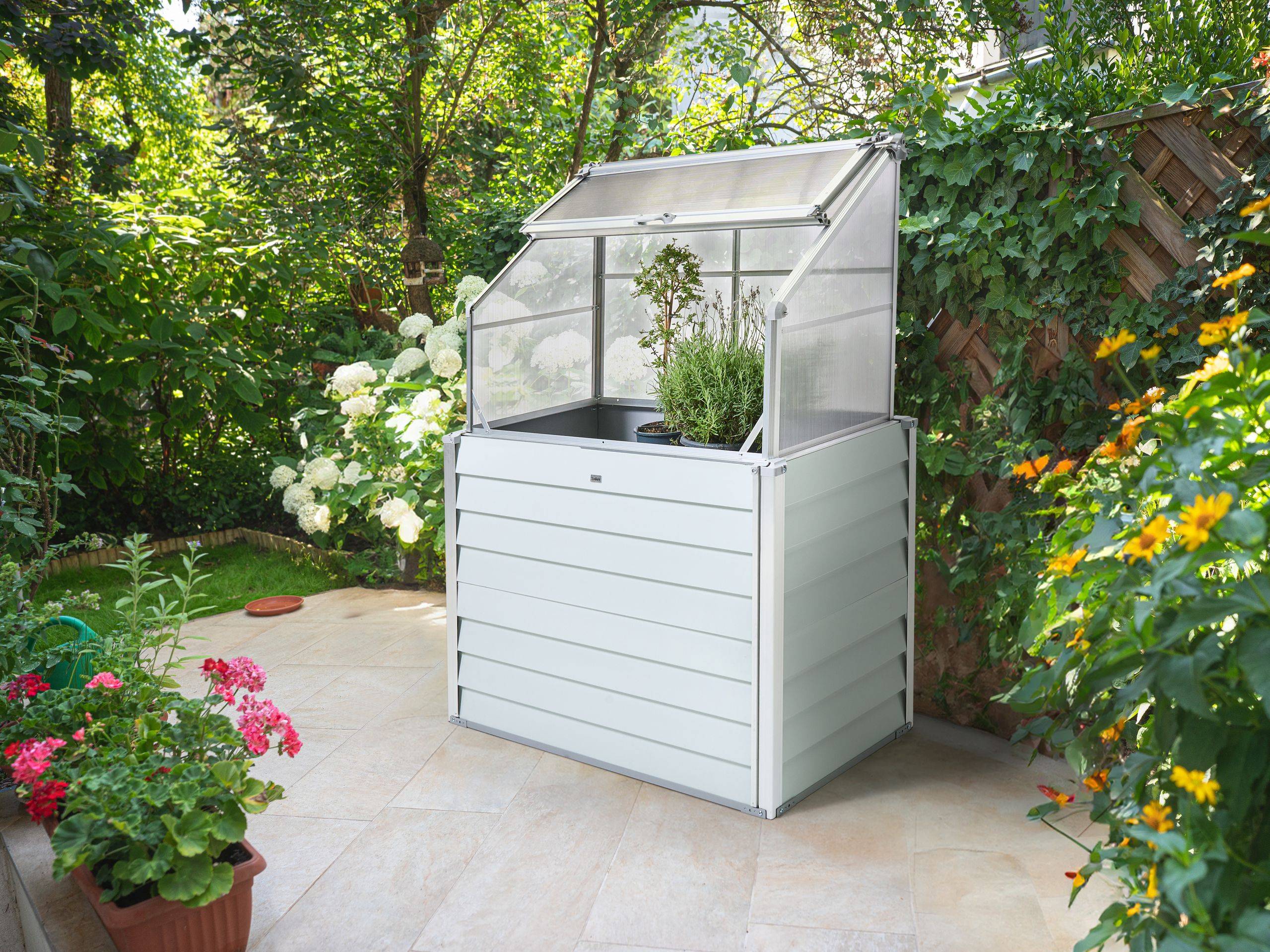 Beliani - Serre de balcon Aluminium Blanc cassé NOVOLI - 120x62x166- Beliani