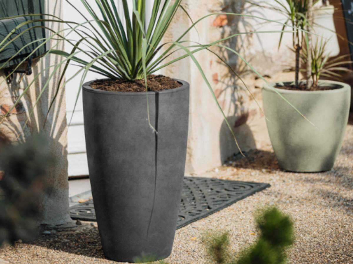 Eda - Pot de fleurs conique Basalt Up - Ø 38 x 61 cm - 49 L - Gris anthracite - Eda - Image 3