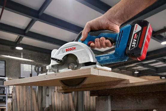 Bosch - Scie circulaire sans fil GKS 18V-51 Professional - BOSCH - 06019M3120 - Image 4