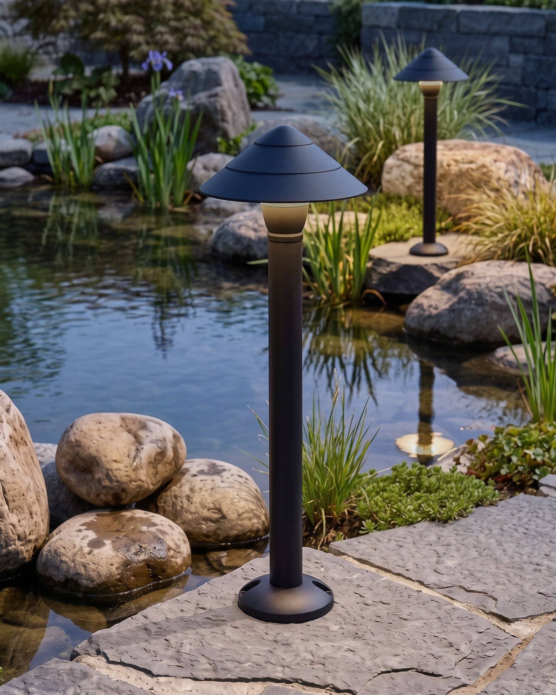 Beliani - Borne Lumineuse Aluminium Noir GAIA - Beliani - Image 1