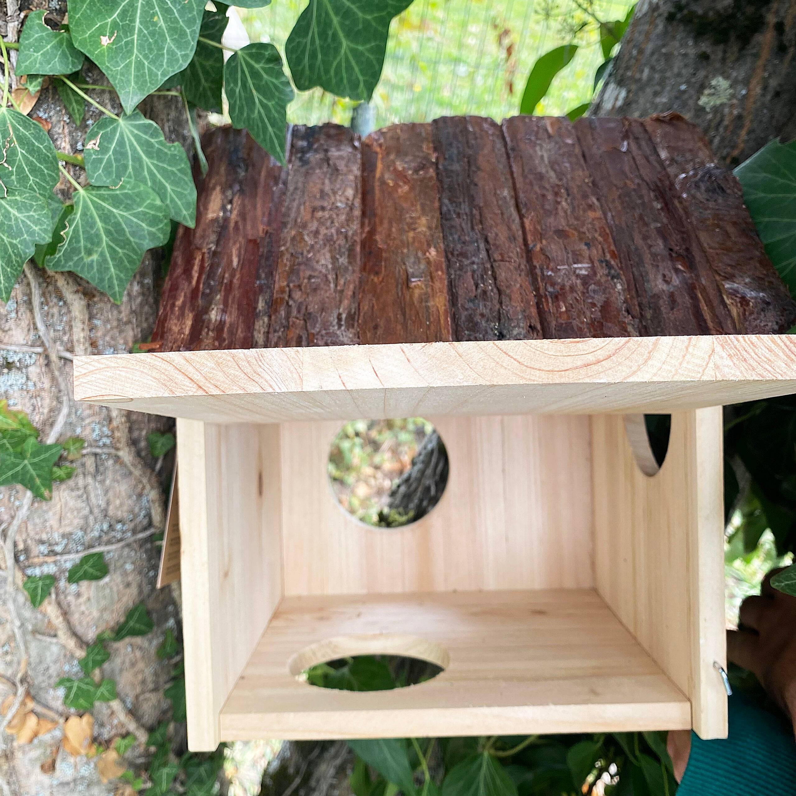 Esschert Design - Esschert Design - Nichoir à écureuil avec toît en écorce - Image 3