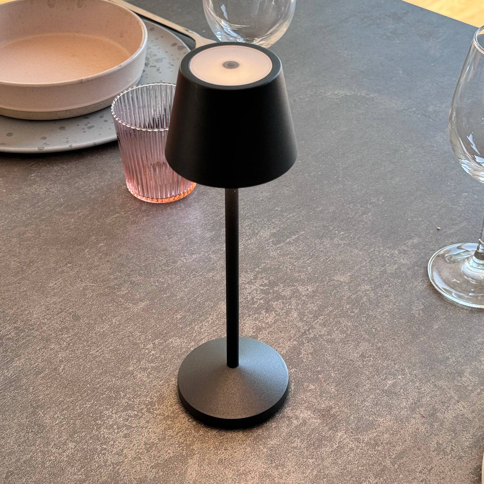 Lumisky - 9 Lampes de table EMILY Noir + base de chargement - Image 8