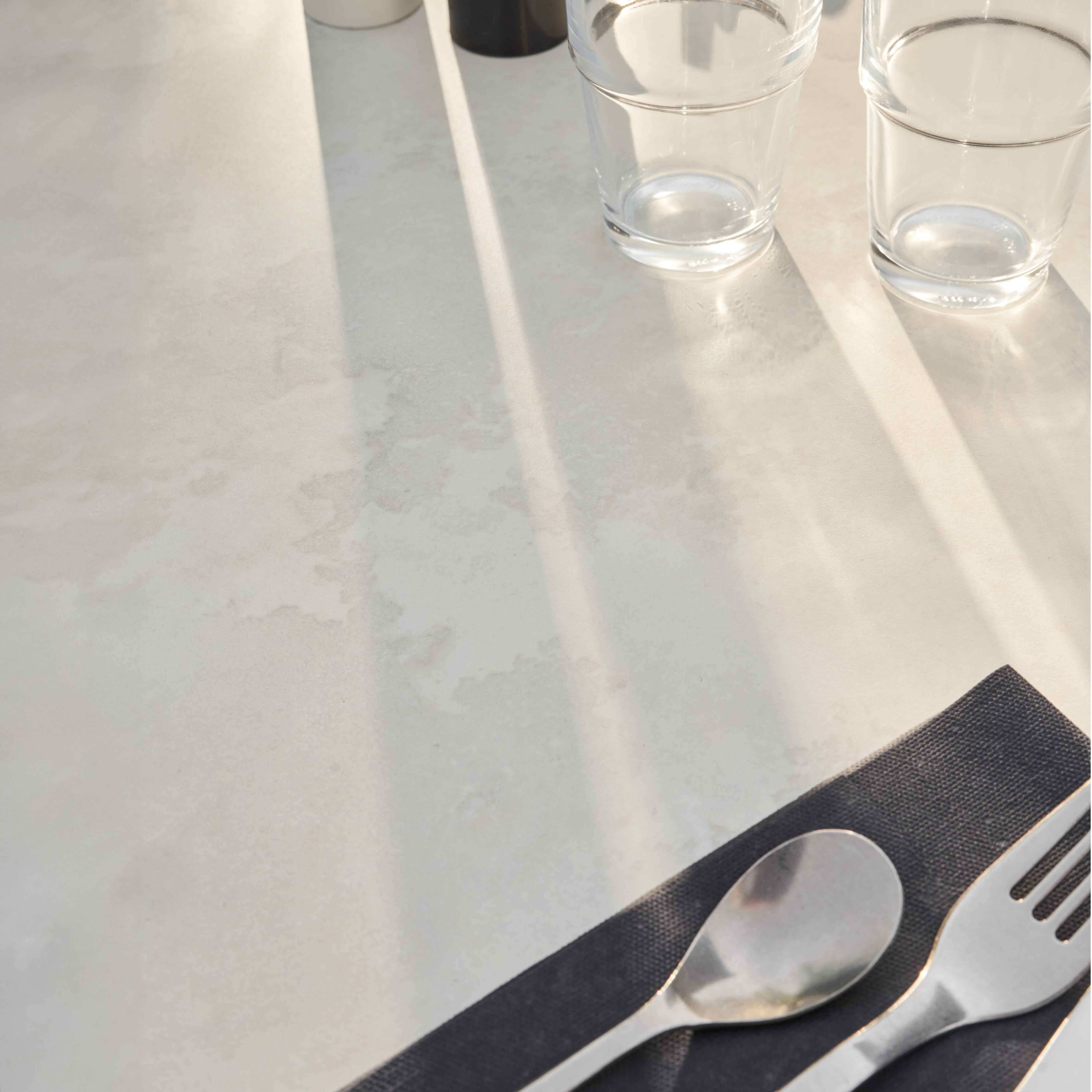 Oviala - Table de terrasse 60 x 60 cm inclinable stratifié béton gris clair Opéra - Oviala - Image 6