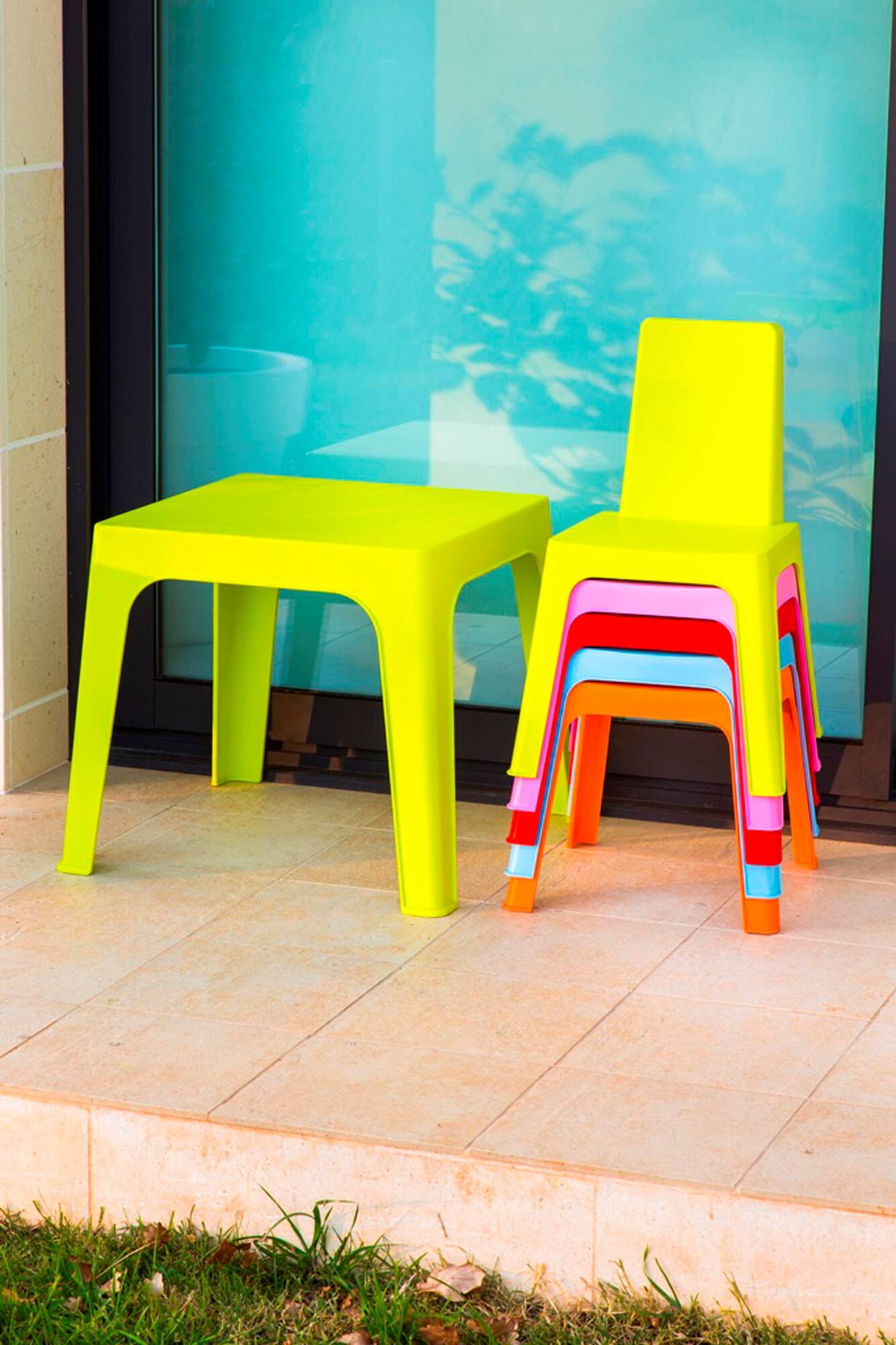 Garbar - Chaises et table pour enfants Julieta garbar plastique bleu (Lot de 2+1) - Image 6