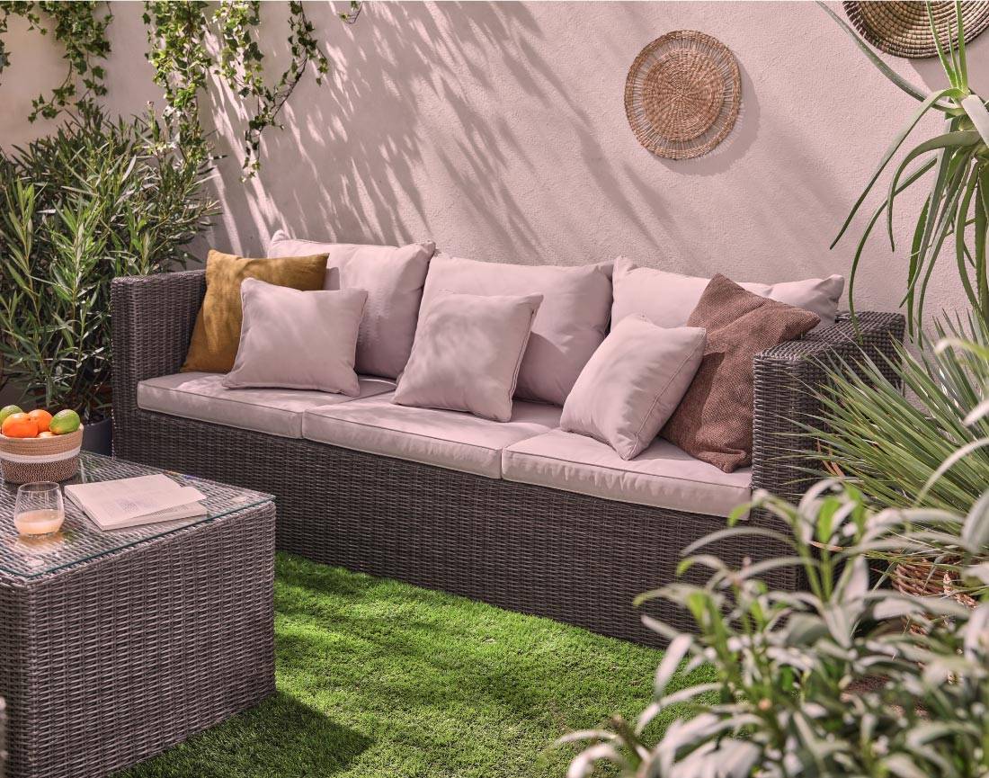Best Mobilier - Palavas - salon bas de jardin 5 places + table - en résine tressée - gris avec coussins beiges - Best Mobilier - Image 4